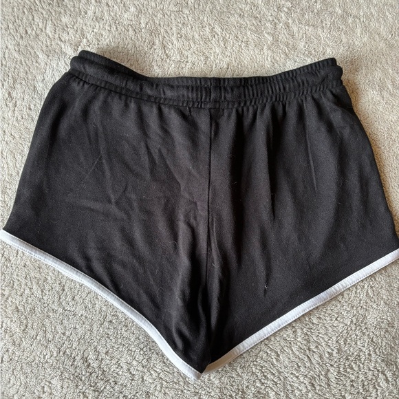Super comfy Ardene lounge shorts - Picture 3 of 3